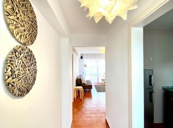 Agua A Vista - Apto Com 2 Quartos E Piscina アパート エリセイラ